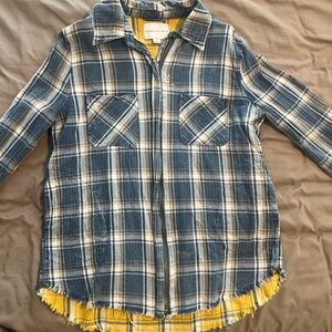 Women’s thick zip up flannel